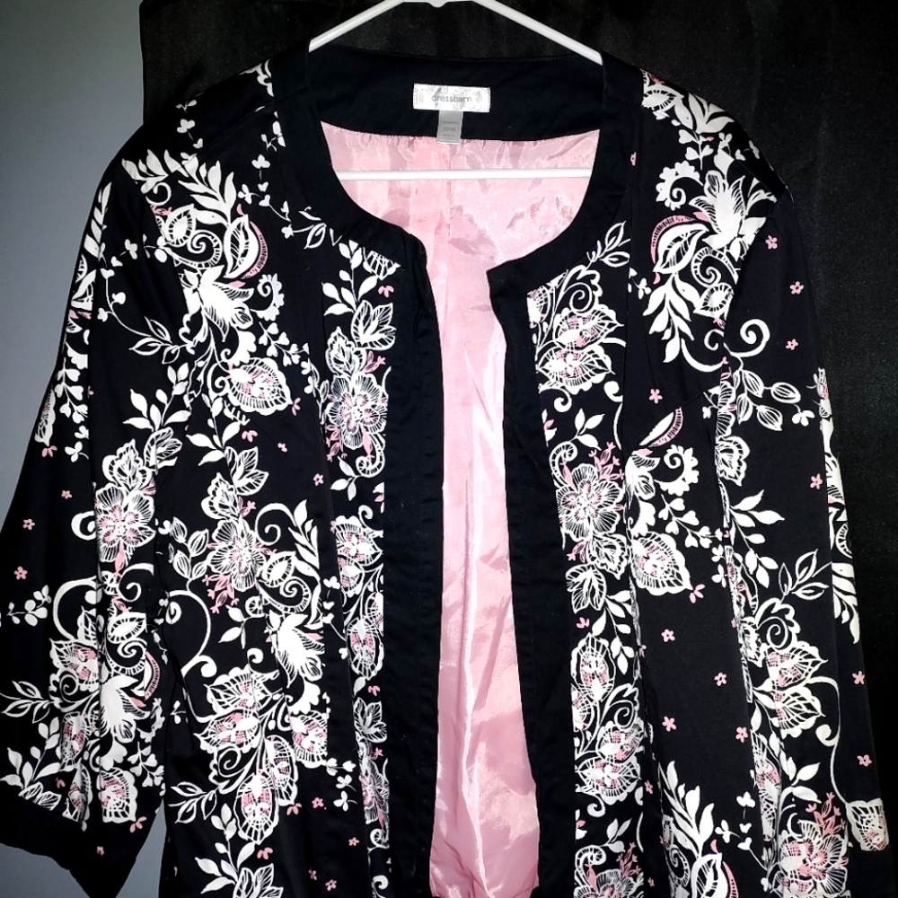 Dressbarn floral w/pink accent black blazer plus size 22w/24w